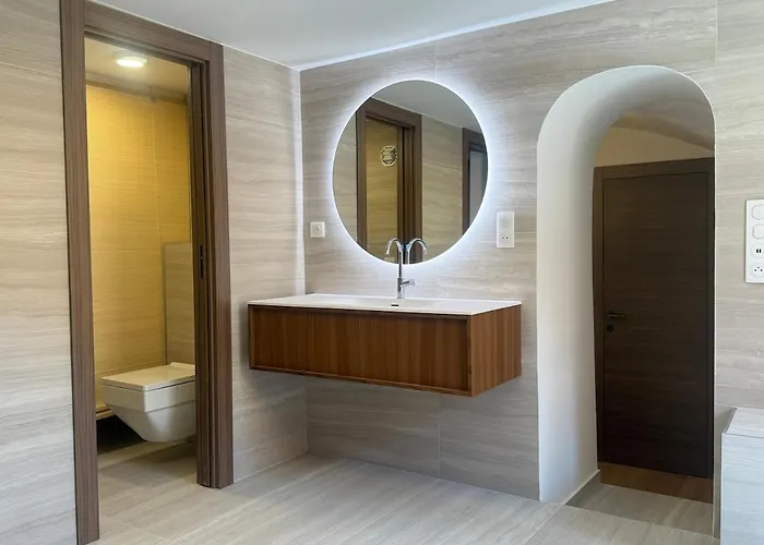 Unique Villa, Pool, Nature & Monaco On Foot فيلة *