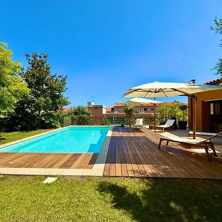 Unique Villa, Pool, Nature&monaco On Foot Villa *