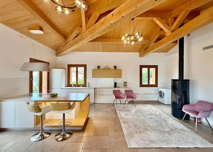 Unique Villa, Pool, Nature&monaco On Foot Villa *